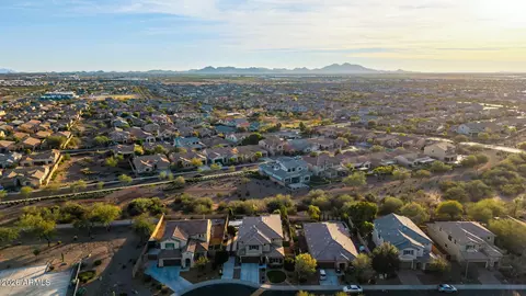 View/Area - 11049 E Thatcher Ave, Mesa, AZ 85212 photo 8 of 9