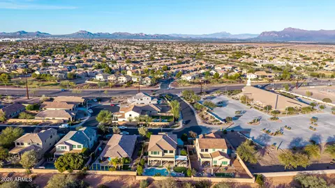 View/Area - 11049 E Thatcher Ave, Mesa, AZ 85212 photo 5 of 9
