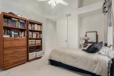 Bedroom - 4419 E Robin Ln, Phoenix, AZ 85050 photo 5 of 7