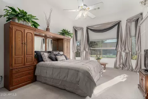 Bedroom - 4419 E Robin Ln, Phoenix, AZ 85050 photo 1 of 7