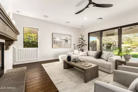 Living - 2950 E Los Altos Ct, Gilbert, AZ 85297 photo 3 of 4