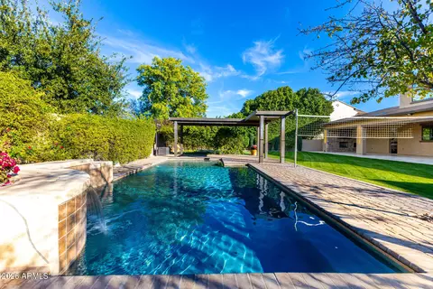 Exterior - 2950 E Los Altos Ct, Gilbert, AZ 85297 photo 14 of 17
