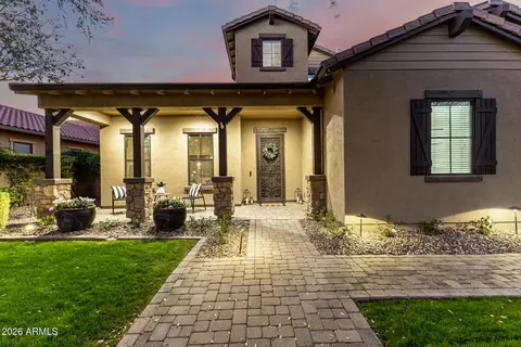 Exterior - 2950 E Los Altos Ct, Gilbert, AZ 85297 photo 4 of 17