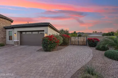 Exterior - 2909 E Harwell Rd, Phoenix, AZ 85042 photo 15 of 15