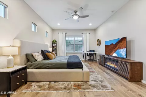 Bedroom - 2909 E Harwell Rd, Phoenix, AZ 85042 photo 1 of 6