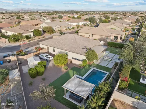 View/Area - 2909 E Harwell Rd, Phoenix, AZ 85042 photo 7 of 8