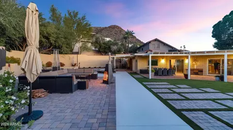 Exterior - 2260 E Palmaire Ave, Phoenix, AZ 85020 photo 12 of 18