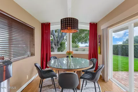 Dining - 2260 E Palmaire Ave, Phoenix, AZ 85020 photo 1 of 2