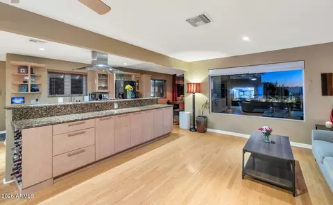 Kitchen - 2260 E Palmaire Ave, Phoenix, AZ 85020 photo 2 of 7