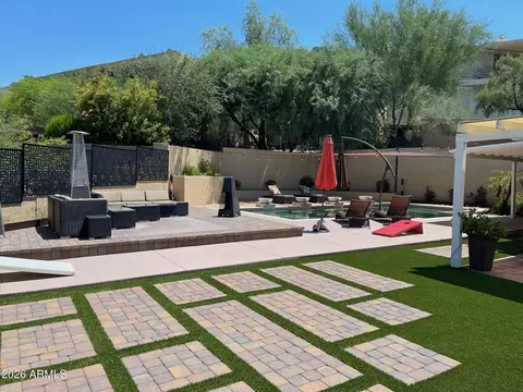 Exterior - 2260 E Palmaire Ave, Phoenix, AZ 85020 photo 7 of 18