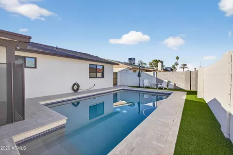 Exterior - 701 N Apache Dr, Chandler, AZ 85224 photo 7 of 10