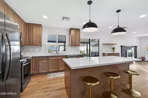 Kitchen - 701 N Apache Dr, Chandler, AZ 85224 photo 5 of 5