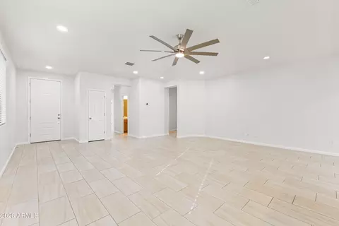 3843 E Narrowleaf Dr, Gilbert, AZ 85298 photo 5