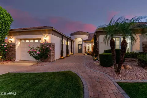 3931 E Fox Cir, Mesa, AZ 85205