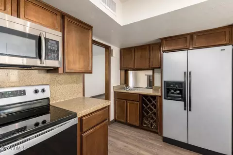 Kitchen - 5341 N 2nd Dr, Phoenix, AZ 85013 photo 3 of 3