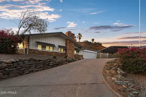 1036 E Butler Dr, Phoenix, AZ 85020