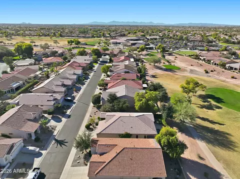 View/Area - 4548 E Nightingale Ln, Gilbert, AZ 85298 photo 5 of 15