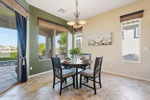 Dining - 4548 E Nightingale Ln, Gilbert, AZ 85298 photo 2 of 3