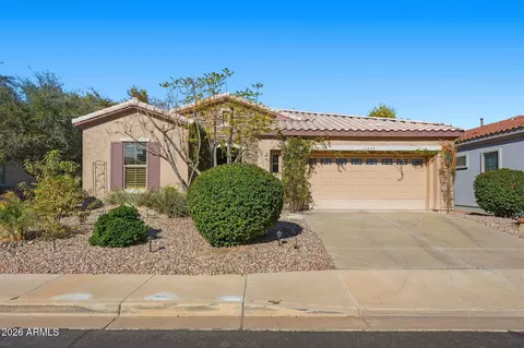 Exterior - 4548 E Nightingale Ln, Gilbert, AZ 85298 photo 1 of 12