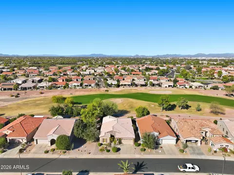 View/Area - 4548 E Nightingale Ln, Gilbert, AZ 85298 photo 2 of 15
