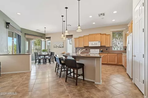 Kitchen - 4548 E Nightingale Ln, Gilbert, AZ 85298 photo 1 of 6