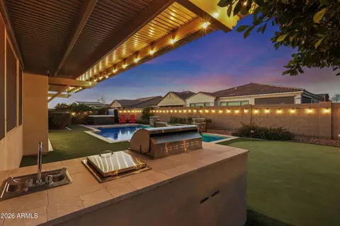 Exterior - 10756 E Sheffield Dr, Mesa, AZ 85212 photo 5 of 10