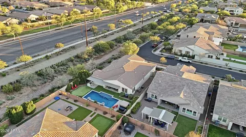 View/Area - 10756 E Sheffield Dr, Mesa, AZ 85212 photo 5 of 20