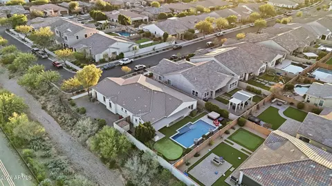 View/Area - 10756 E Sheffield Dr, Mesa, AZ 85212 photo 4 of 20