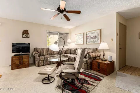 Living - 5525 E Thomas Rd #O8, Phoenix, AZ 85018 photo 1 of 3