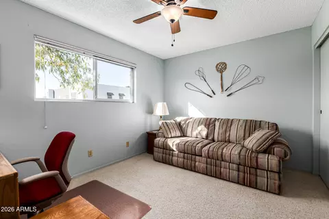Bedroom - 5525 E Thomas Rd #O8, Phoenix, AZ 85018 photo 4 of 5