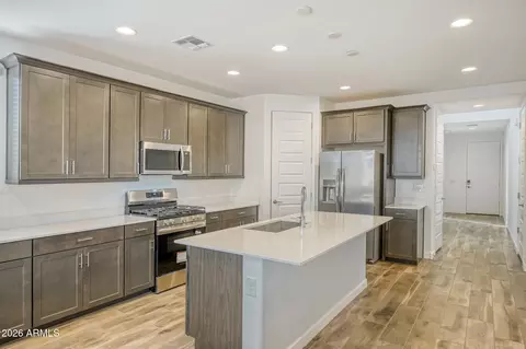 8336 E Petunia Ave, Mesa, AZ 85212 photo 4