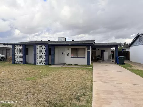 2816 W Caribbean Ln, Phoenix, AZ 85053