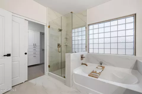 Bath - 2935 E Lynx Way, Gilbert, AZ 85298 photo 2 of 4