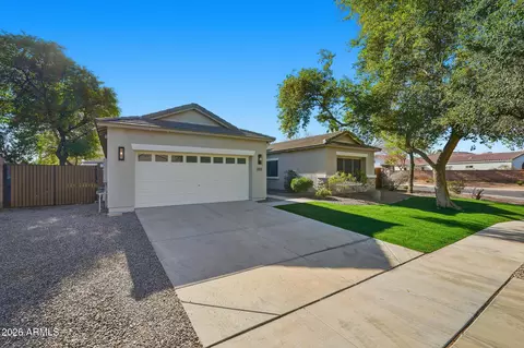 Exterior - 2935 E Lynx Way, Gilbert, AZ 85298 photo 2 of 9