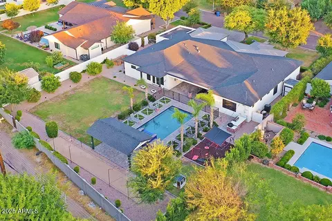 View/Area - 3924 E Roma Ave, Phoenix, AZ 85018 photo 1 of 1