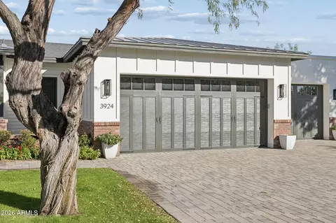 Exterior - 3924 E Roma Ave, Phoenix, AZ 85018 photo 4 of 14
