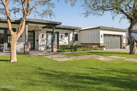 Exterior - 3924 E Roma Ave, Phoenix, AZ 85018 photo 3 of 14