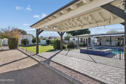 Exterior - 3924 E Roma Ave, Phoenix, AZ 85018 photo 11 of 14