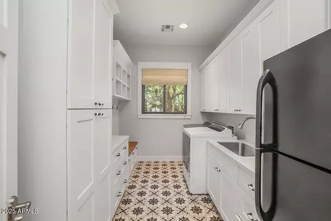 Other - 3924 E Roma Ave, Phoenix, AZ 85018 photo 5 of 8