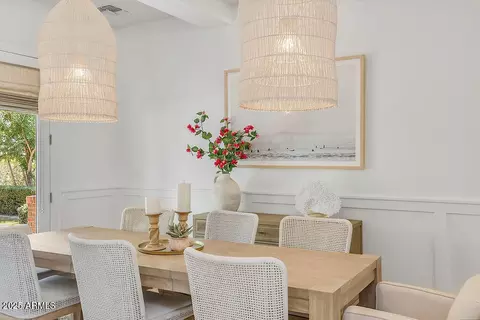 Dining - 3924 E Roma Ave, Phoenix, AZ 85018 photo 2 of 2