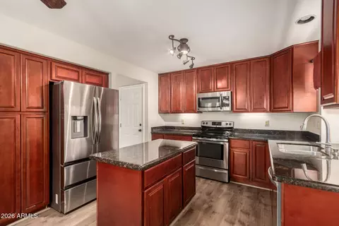 Kitchen - 6554 E Raftriver St, Mesa, AZ 85215 photo 3 of 4