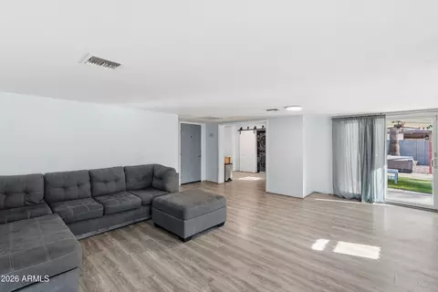 835 E Garnet Ave, Mesa, AZ 85204 photo 6