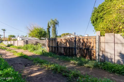 Exterior - 1615 E Hudson Dr, Tempe, AZ 85281 photo 13 of 13