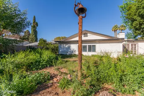 Exterior - 1615 E Hudson Dr, Tempe, AZ 85281 photo 11 of 13