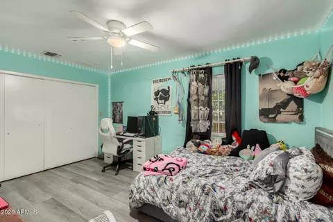Bedroom - 1615 E Hudson Dr, Tempe, AZ 85281 photo 6 of 7