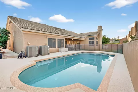 Exterior - 1538 E Acoma Dr, Phoenix, AZ 85022 photo 6 of 7