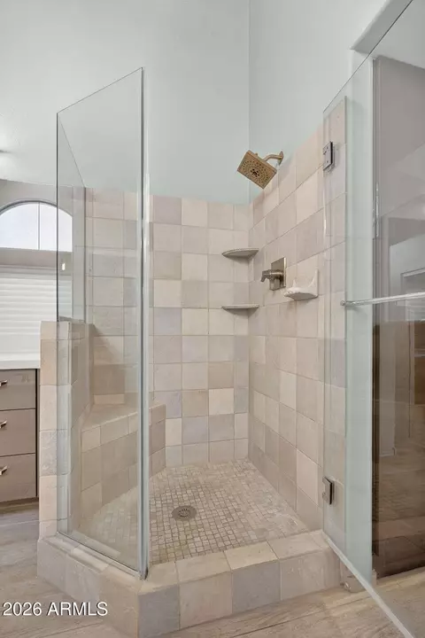 Bath - 1538 E Acoma Dr, Phoenix, AZ 85022 photo 2 of 4