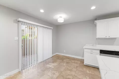 Dining - 5525 E Thomas Rd #L1, Phoenix, AZ 85018 photo 2 of 2