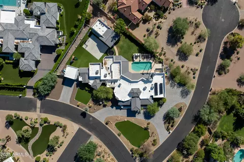 6718 E San Juan Ave, Paradise Valley, AZ 85253