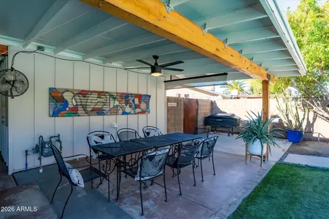 1516 E Keim Dr, Phoenix, AZ 85014 photo 12